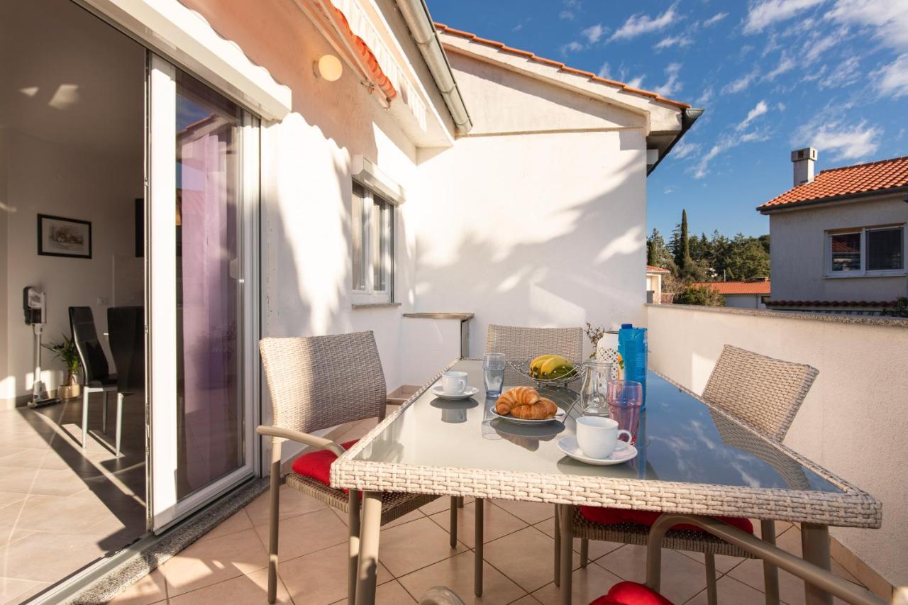Apartment Marija Krk Town Zewnętrze zdjęcie